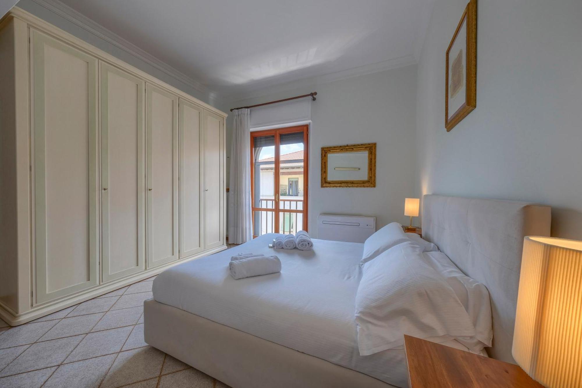 Romantic Home - Charm Ed Eleganza Nel Cuore Di Firenze Florença Exterior foto